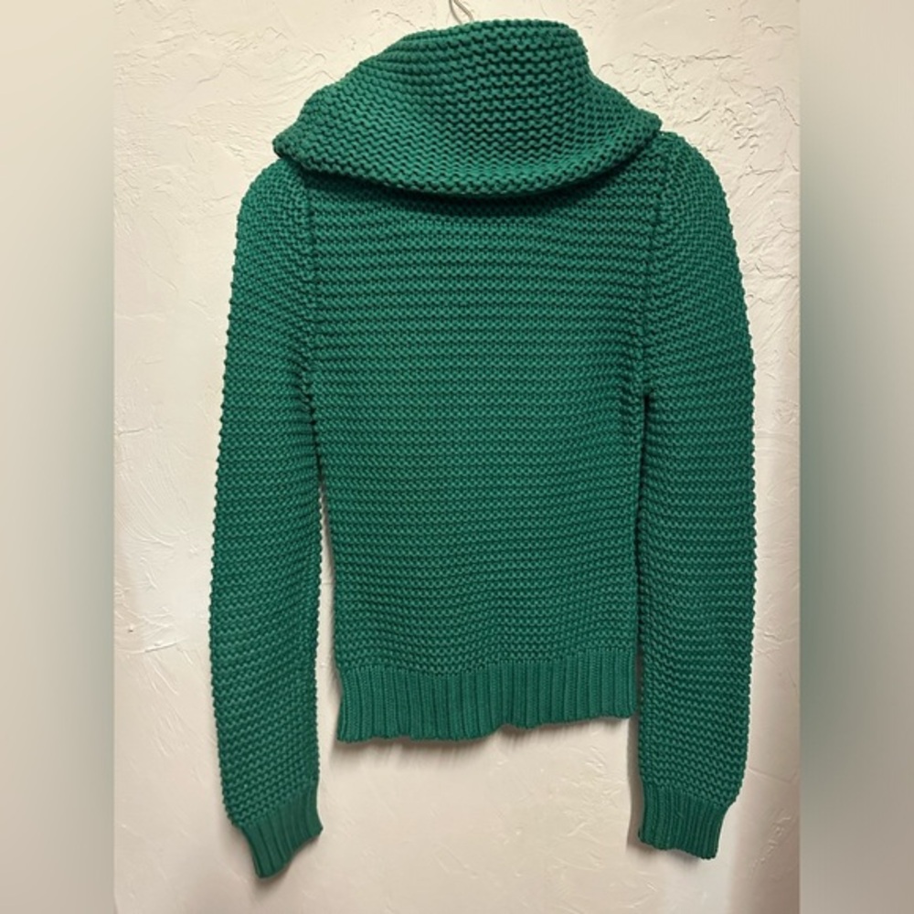 MODA International Green Turtleneck Sweater - small